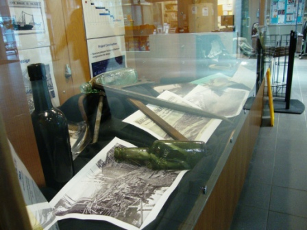 WS library display of Titanic Story - panel 1 side
